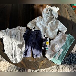 Baby 0-3  month lot Baby Gap, Carters, Gerber, Jumping Beans some NWT